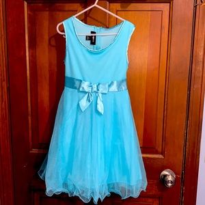Fancy blue, sparkly size 7 dress